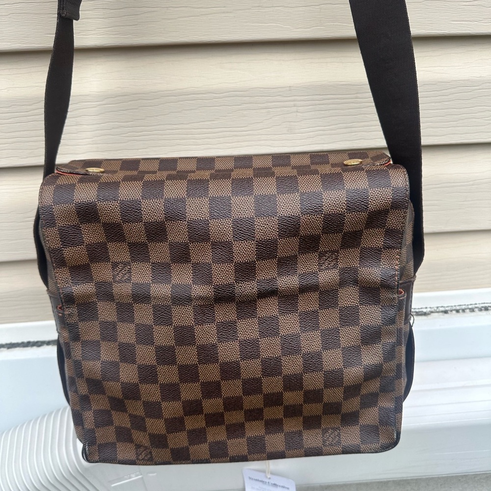 Pre-Love Louis Vuitton Damier Brown Checkered unisex Crossbody Bag - Picture 7 of 16